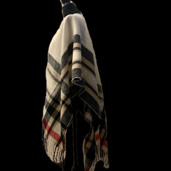 PLAID PONCHO SCARF - Picture 4 of 5